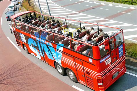 bus tours japan.